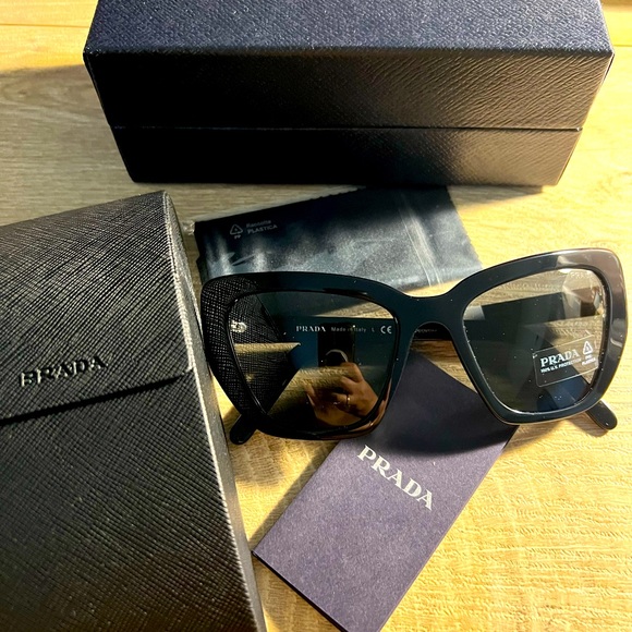 Prada Cats Eye Sunnies sz 55 main image 5